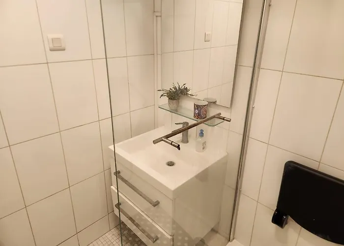 Appartement-next To Alesia Metro Station Apartman *